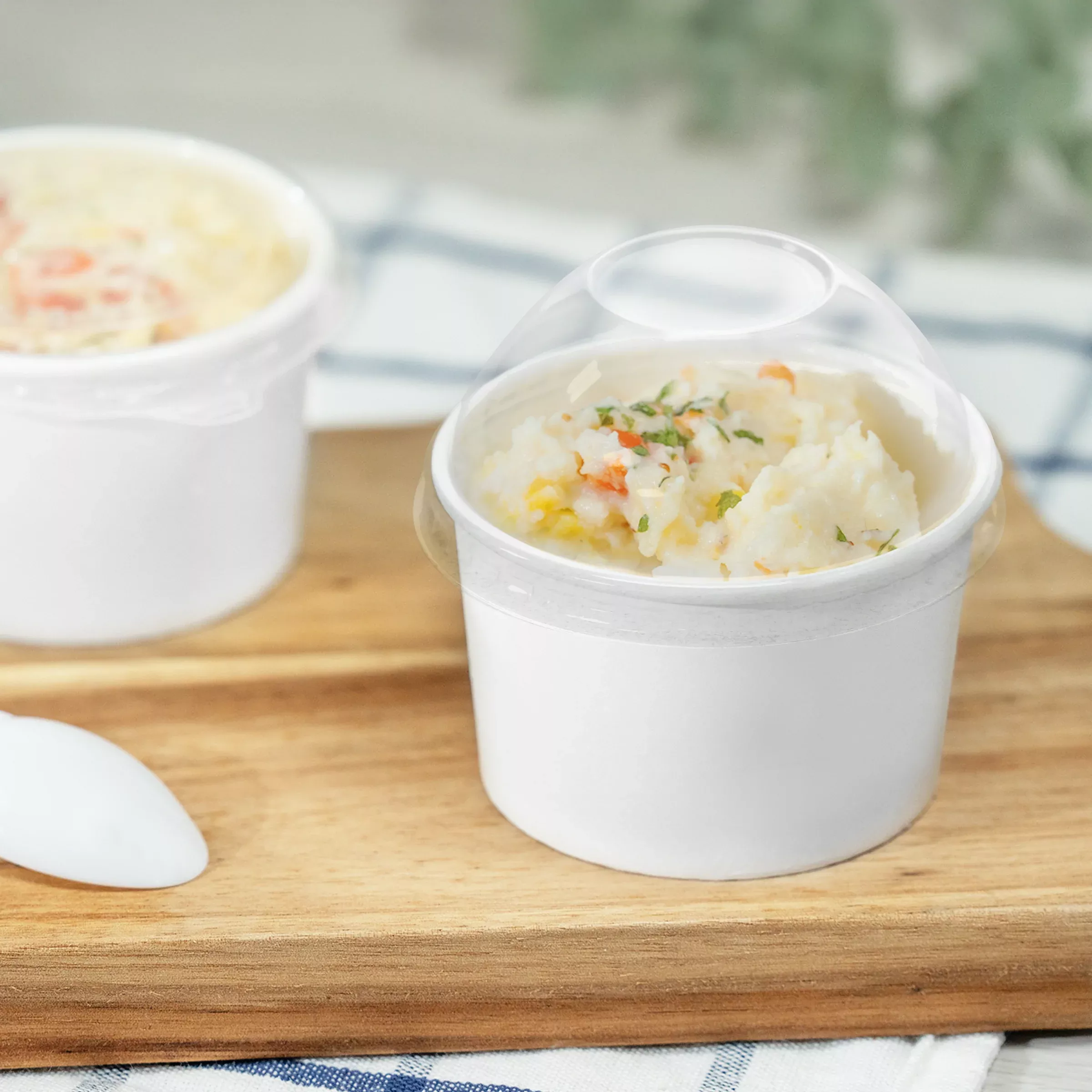 [1,000 ct] 4 oz Food Container Dome Lids | PET | 76 mm