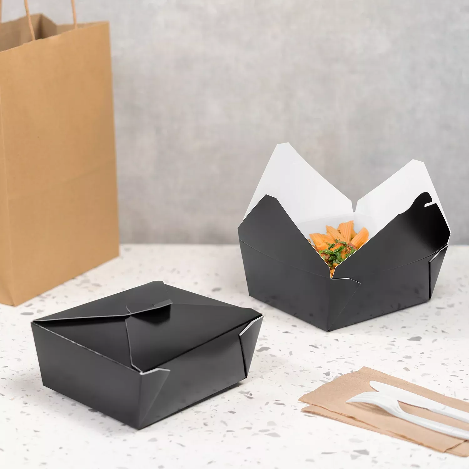 [300 ct] Paper Fold To-Go Containers | 48 fl oz | Black