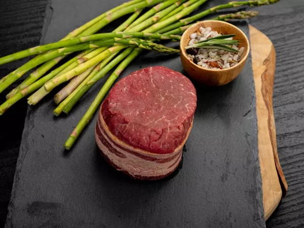 Bacon-Wrapped Filet Mignon Classic Cut (Local Pick Up)