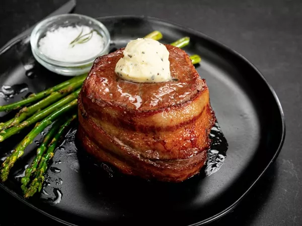 Bacon-Wrapped Filet Mignon Steakhouse Cut (Local Pick Up)