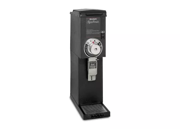 Bunn 3 lb. Bulk Grinder with Pivot Switch, G3 HD Black