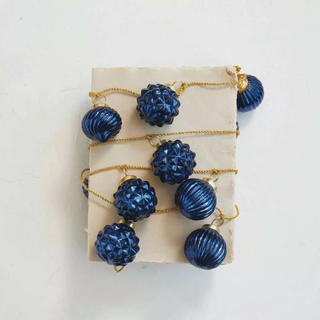 Deep Blue Vintage-Style Embossed Glass Ornament Garland
