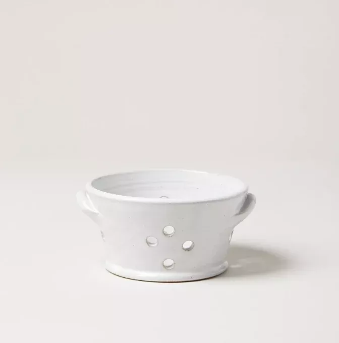 Farmhouse Pottery Countryman Berry Bowl
