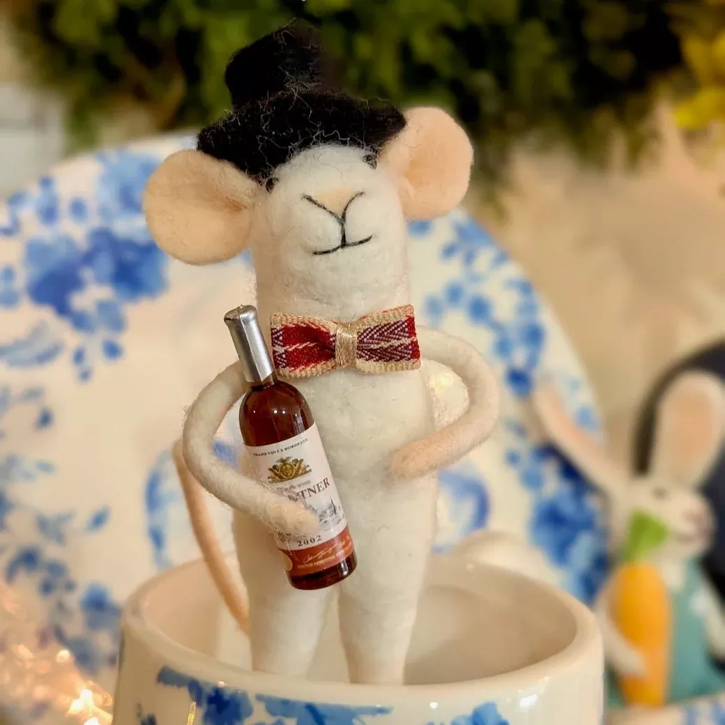 Felt Mouse Critter with Wine Bottle & Top Hat