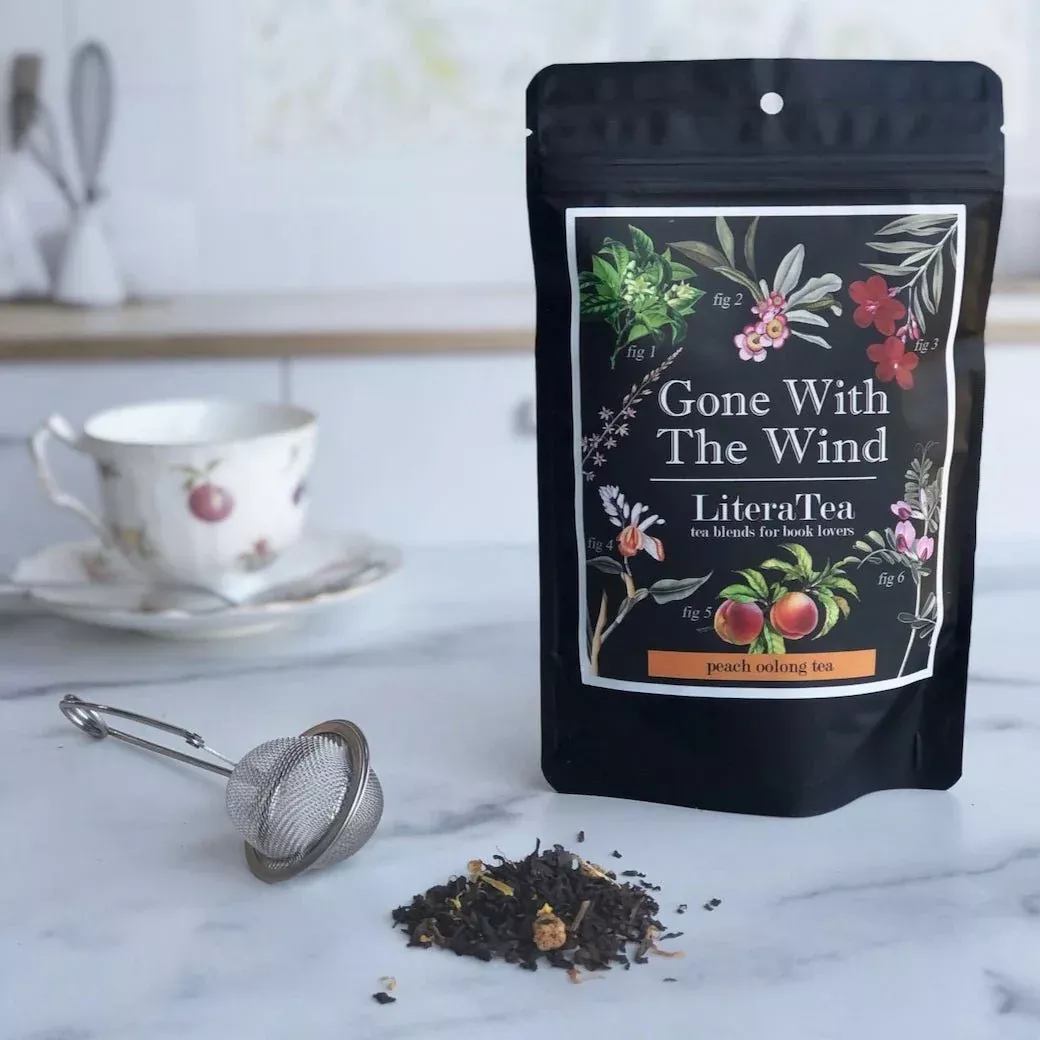 Gone with the Wind Peach Oolong Loose Leaf Tea for Book Lovers