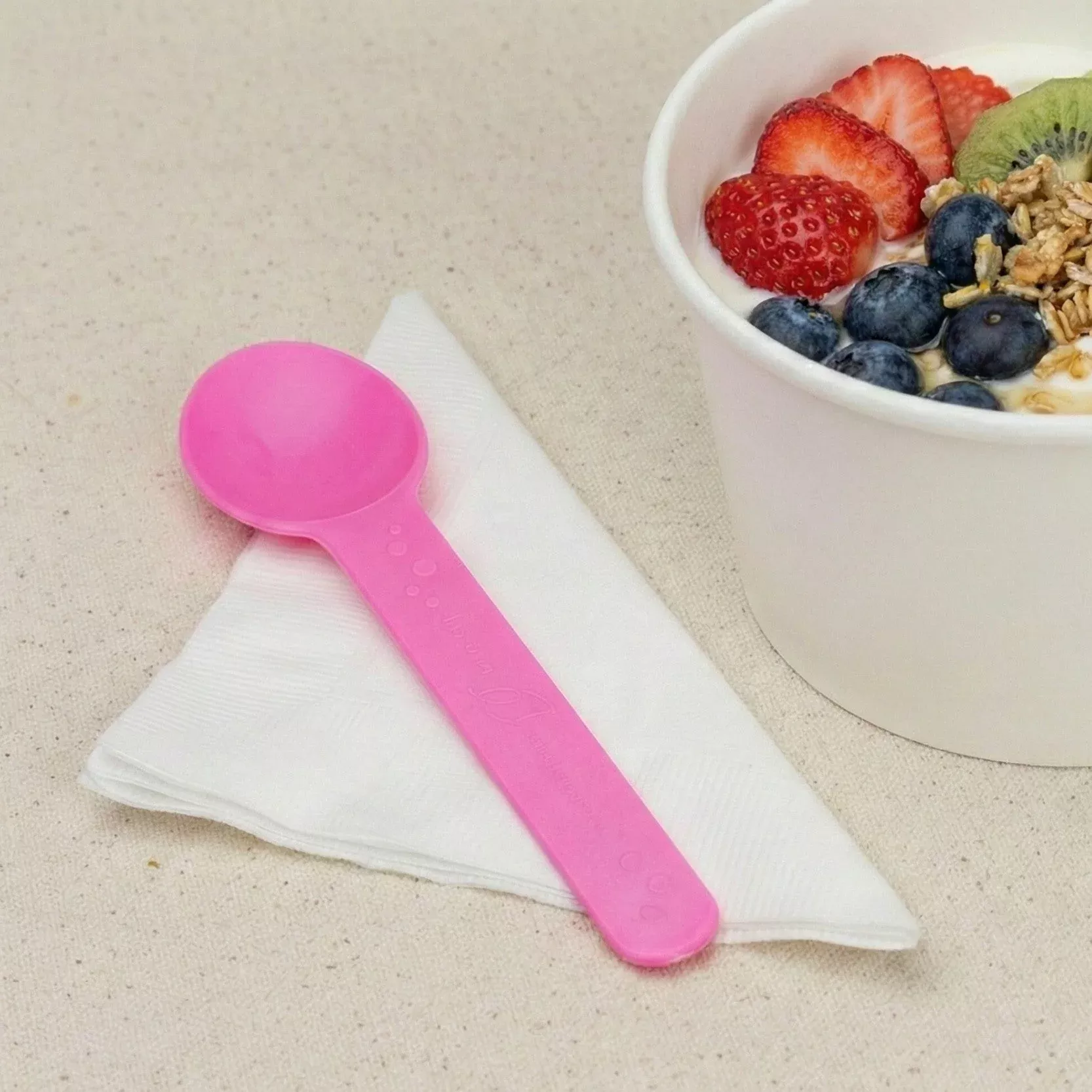 Karat Earth Heavy Weight Bio-Based Spoons, Pink - 1,000 pcs