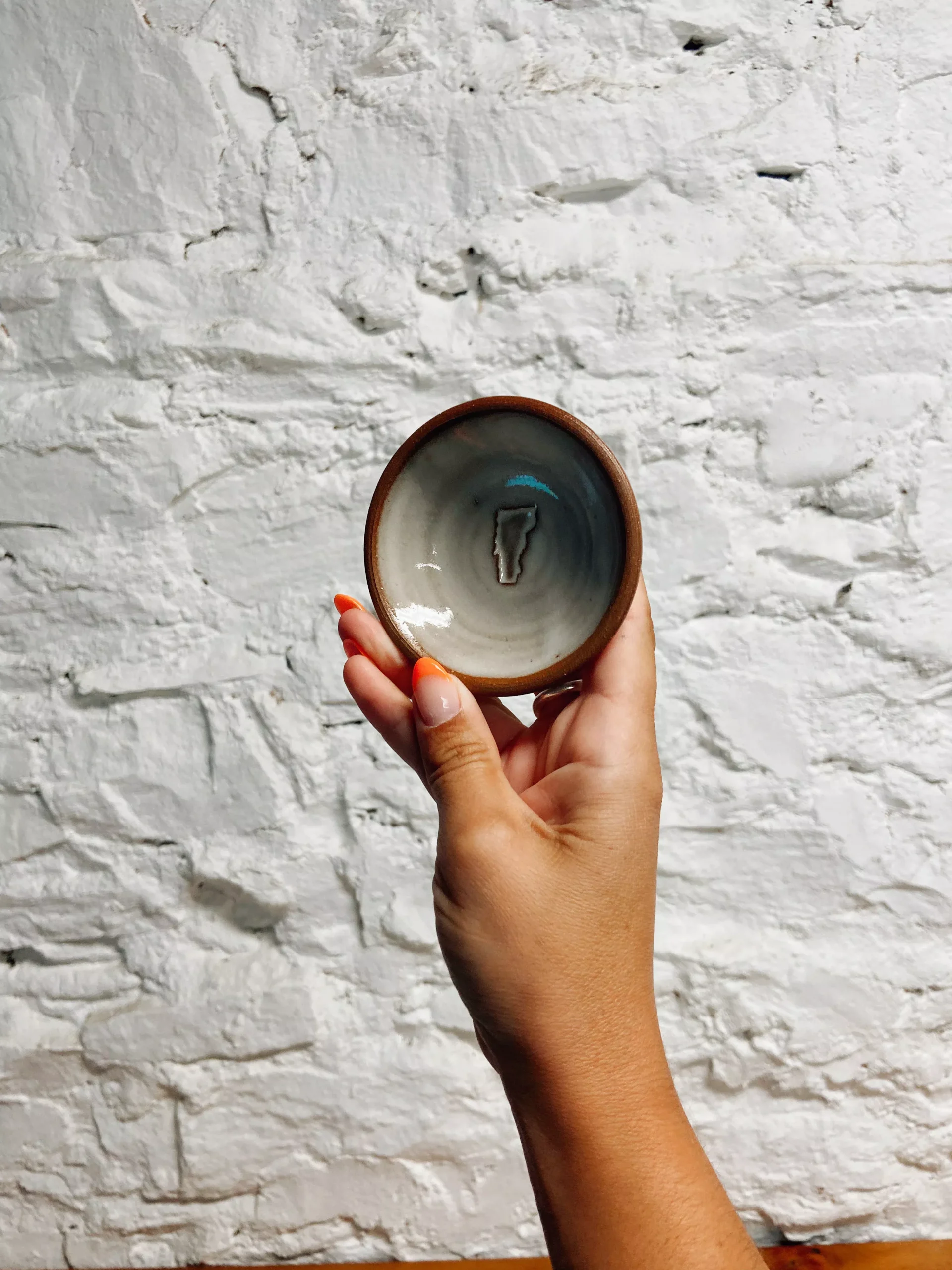 Laura White Pottery Small VT Ring Dish