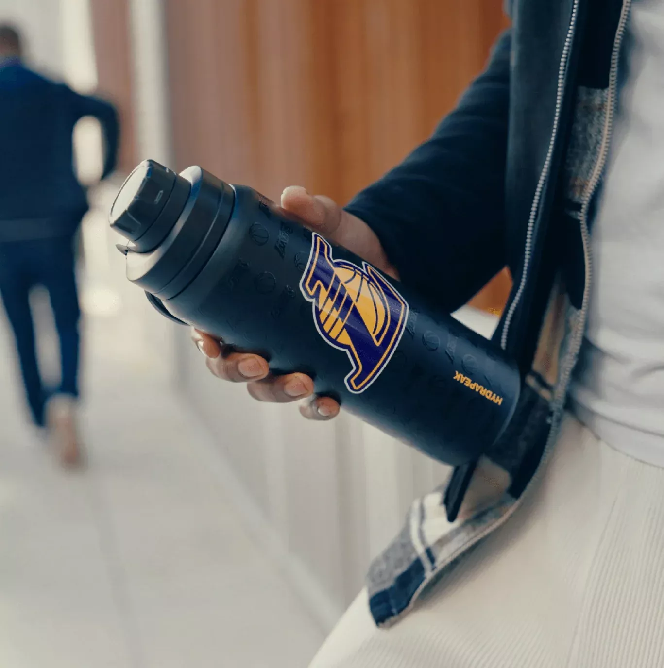 NBA 26oz Active Water Bottle with Handle