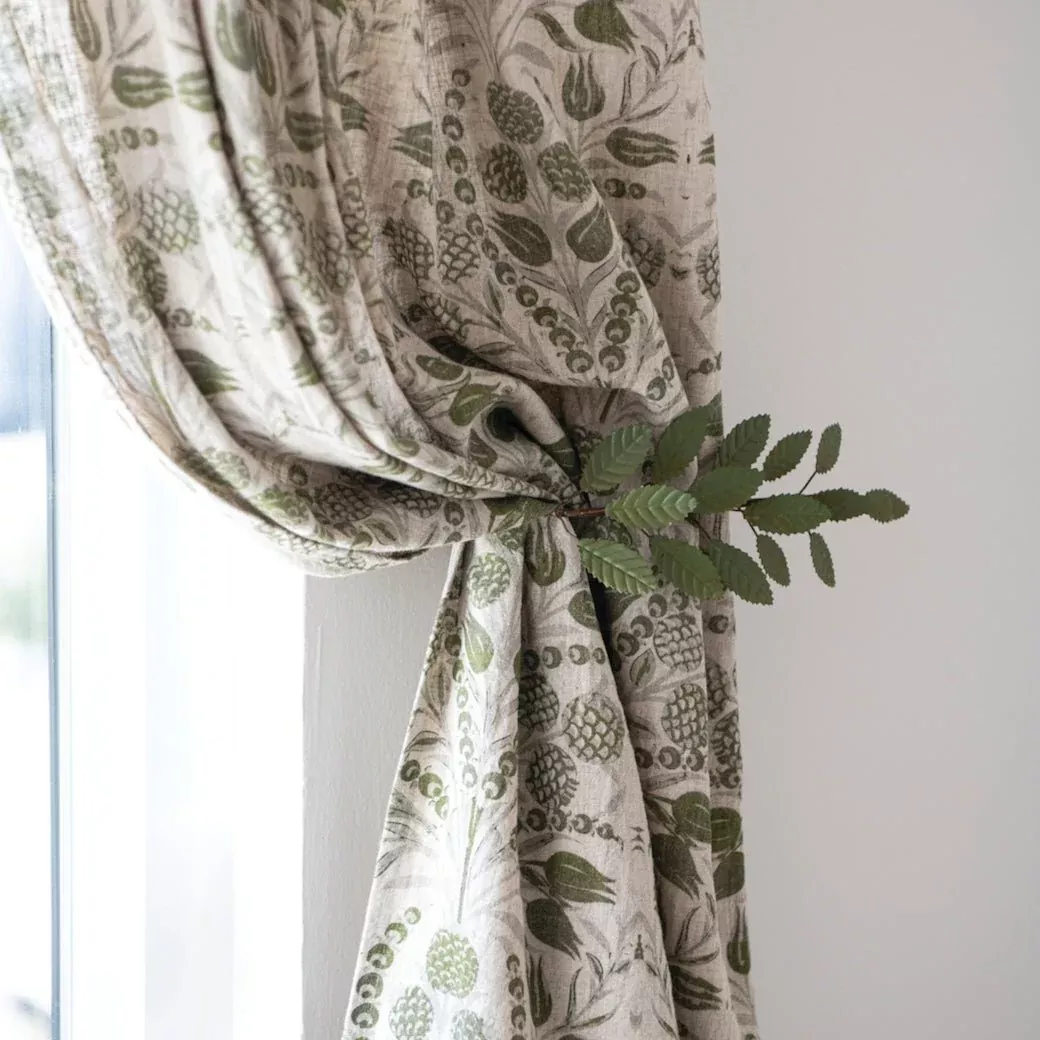 Pair of Metal Toleware Curtain Tiebacks with Leaves