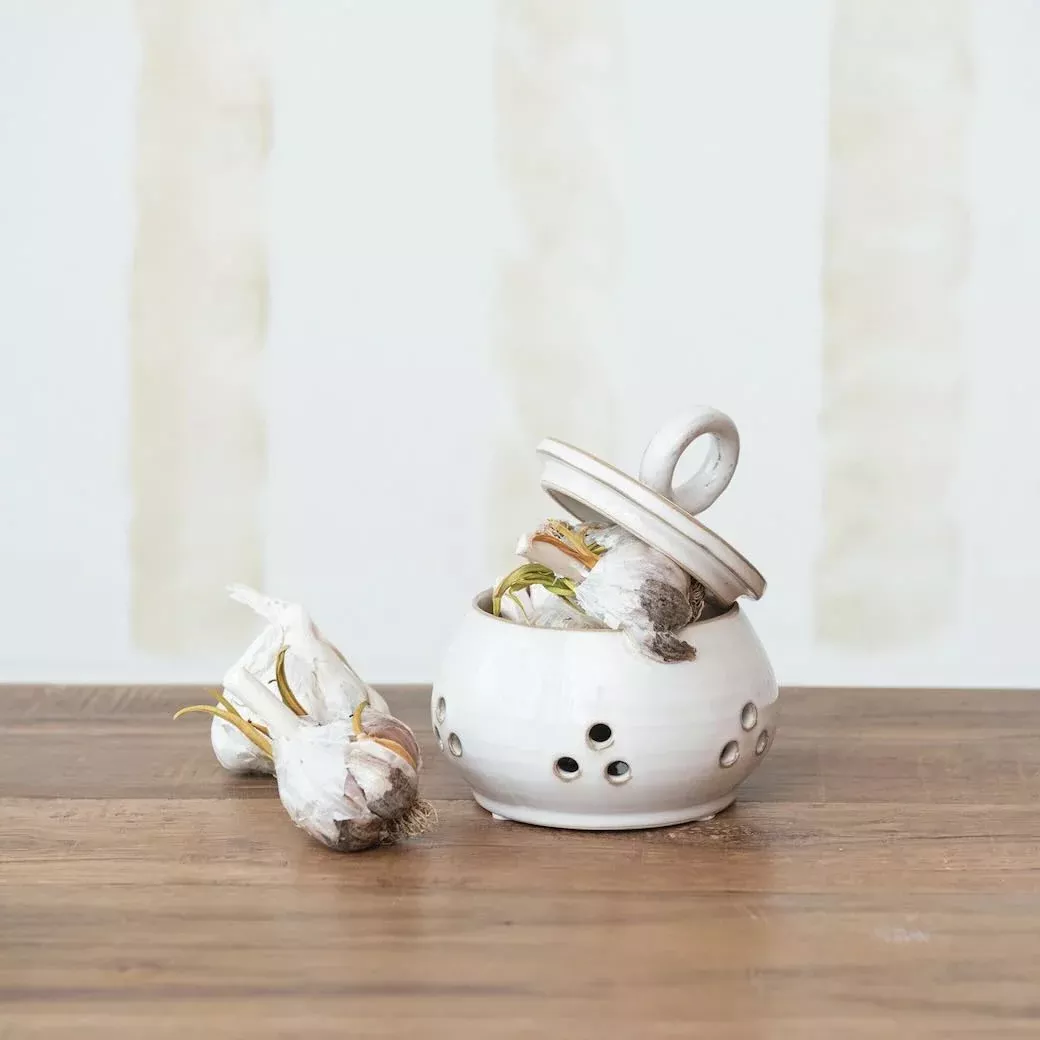Stoneware Garlic Keeper