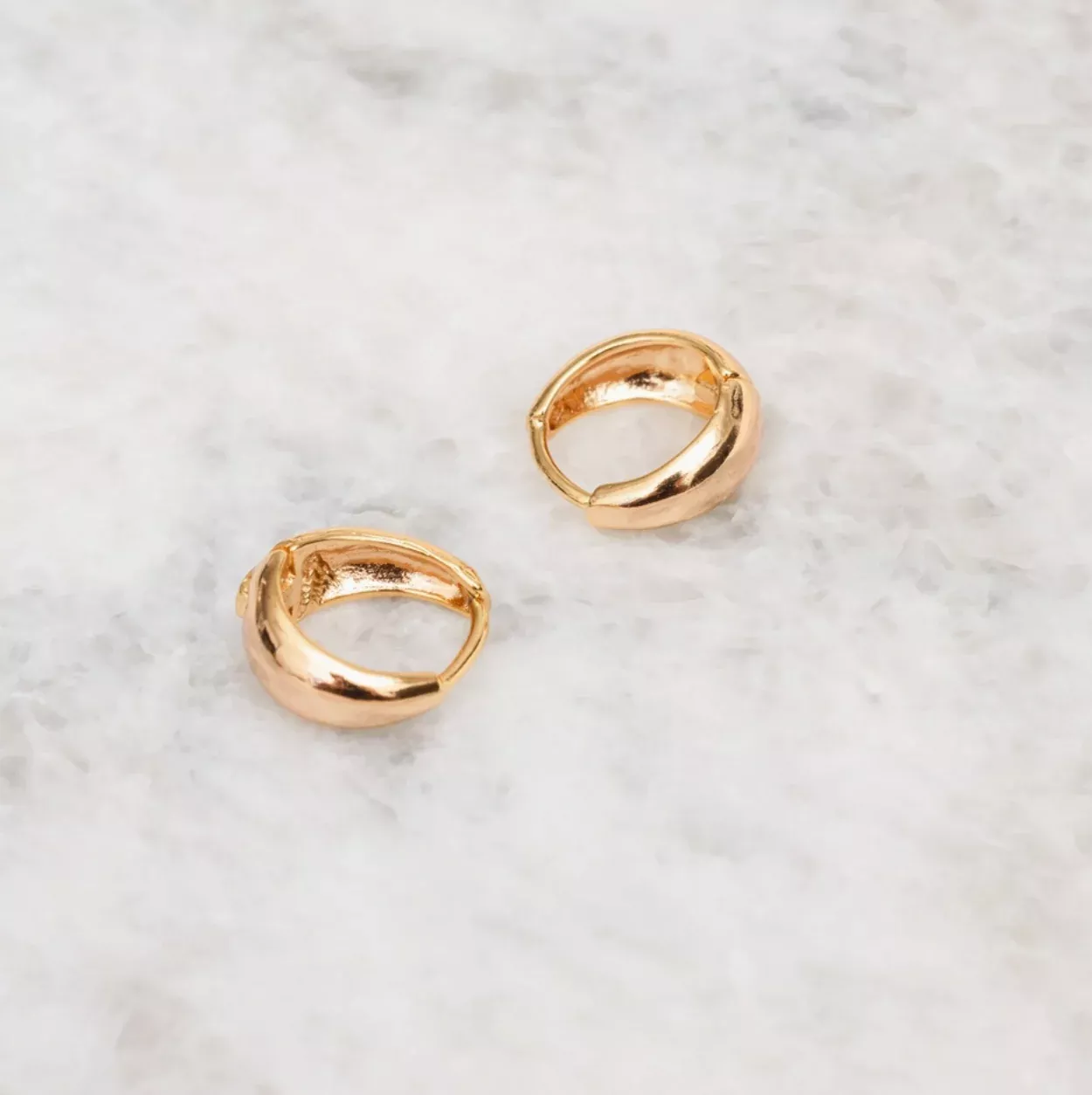 Tapered Huggies Earrings