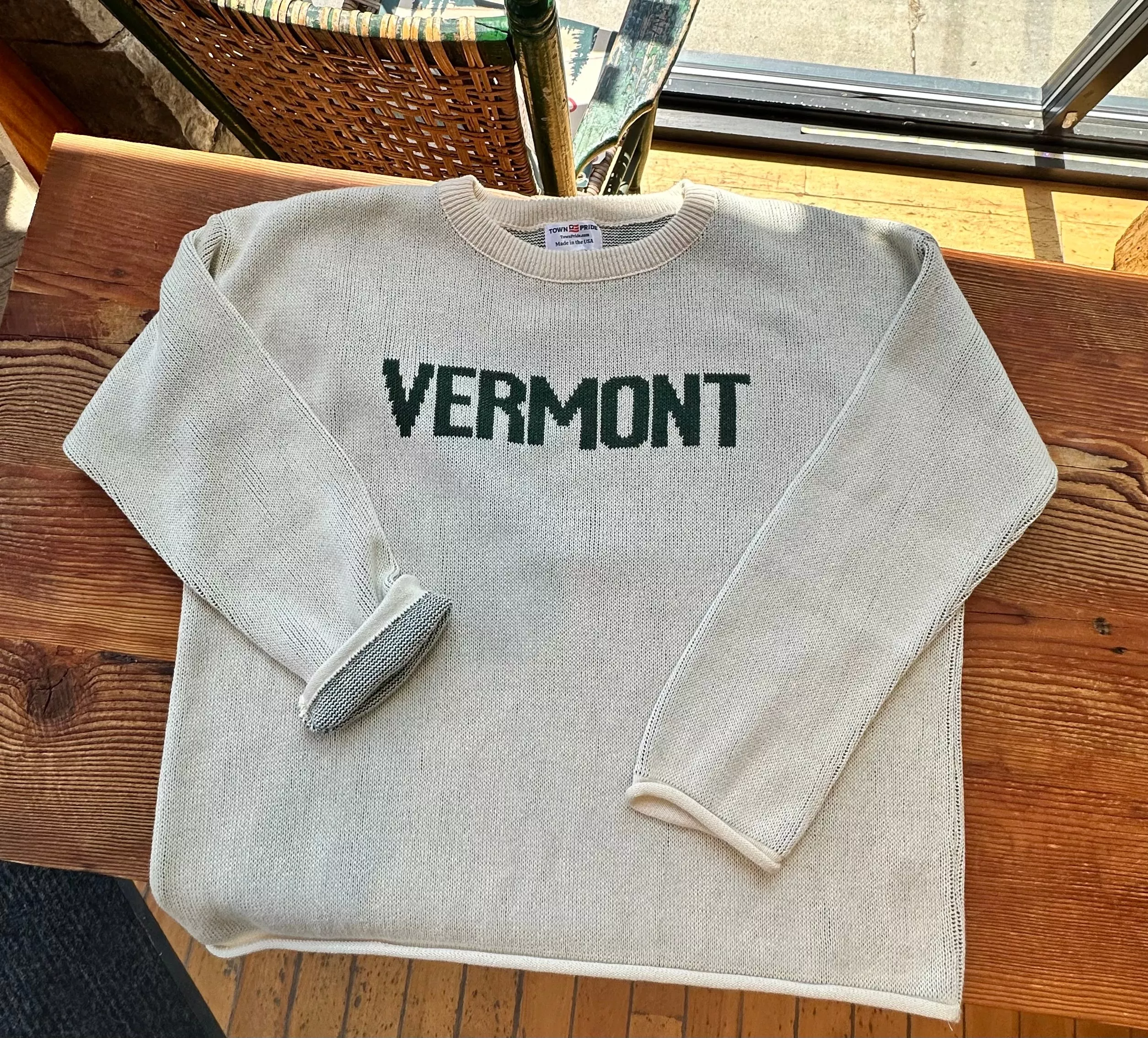 VERMONT Boxy Adult Sweater